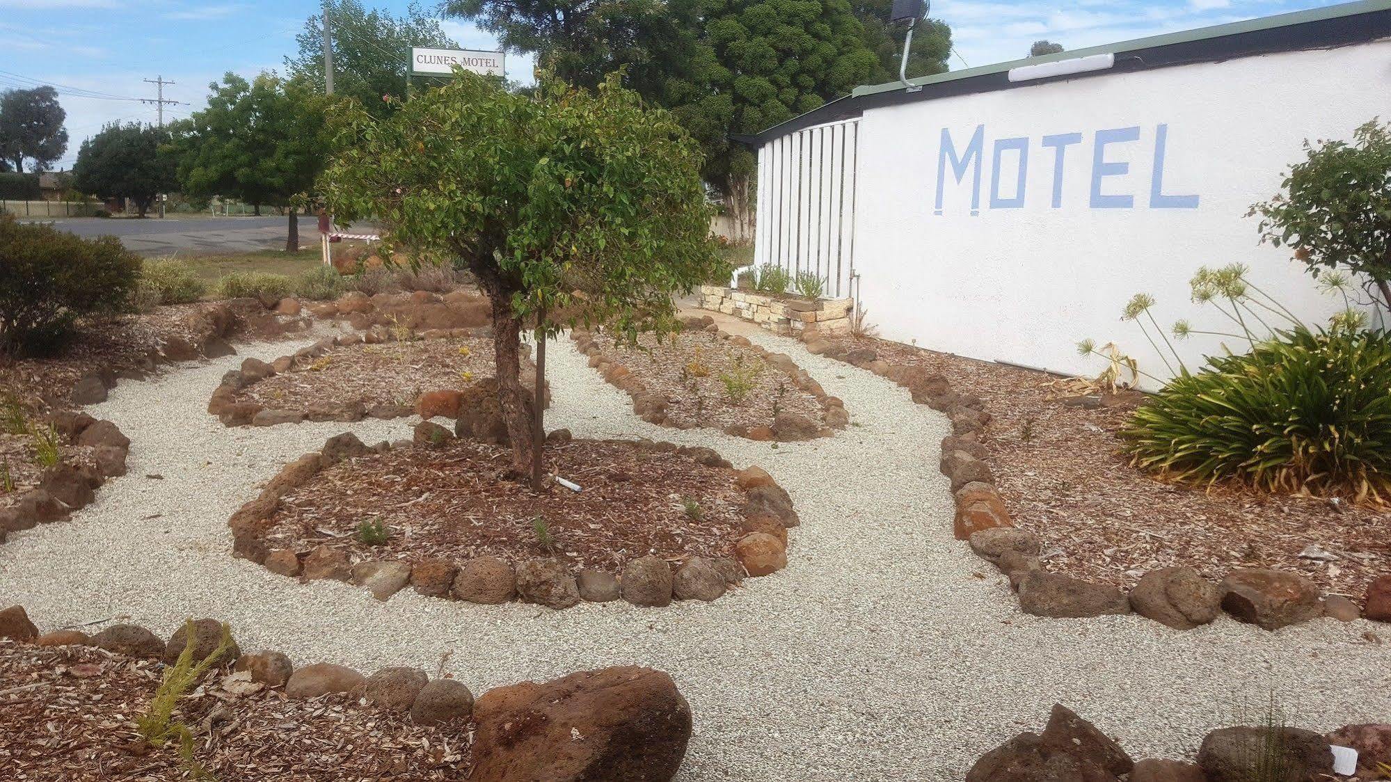 Clunes Motel Bagian luar foto